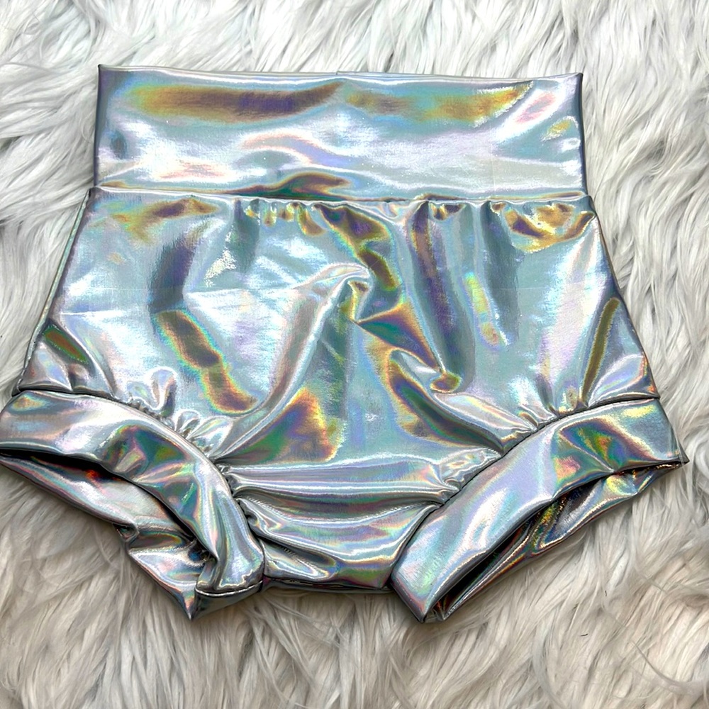 Silver holographic bummy